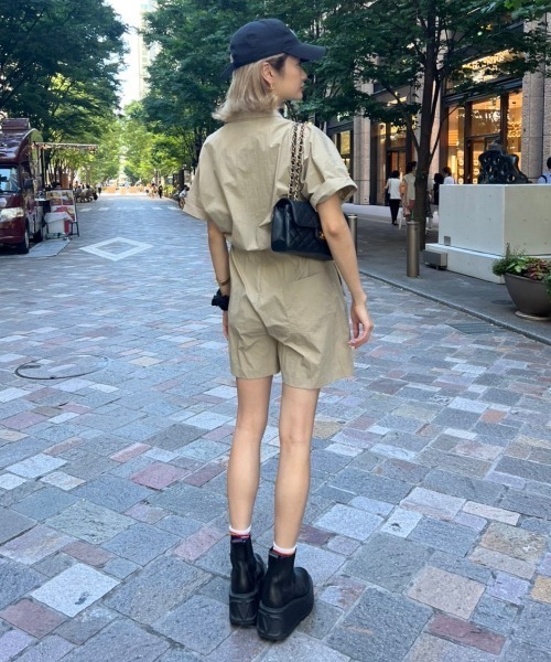 AMAIL(アマイル)の「Casual midy coverall(サロペット/オーバーオール・レディース・ブラック/ベージュ・FREE)」の9枚目の写真