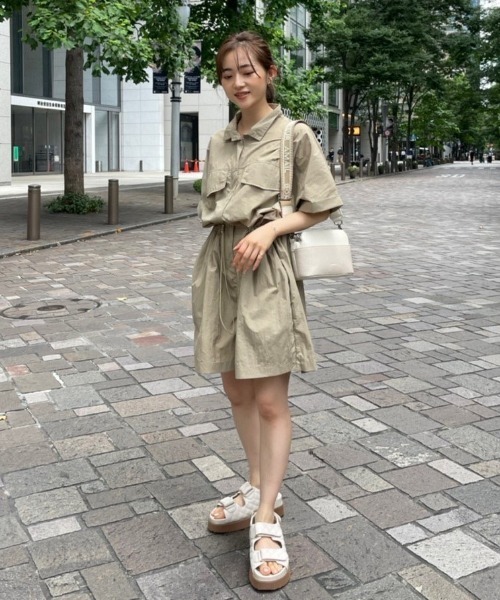 AMAIL(アマイル)の「Casual midy coverall(サロペット/オーバーオール・レディース・ブラック/ベージュ・FREE)」の14枚目の写真