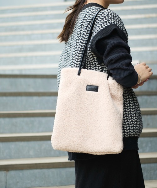 Actually(アクチュアリー)の「BOA TOTE ボアトートバッグ(トートバッグ・レディース・グリーン/グレー/アイボリー・フリー)」の14枚目の写真