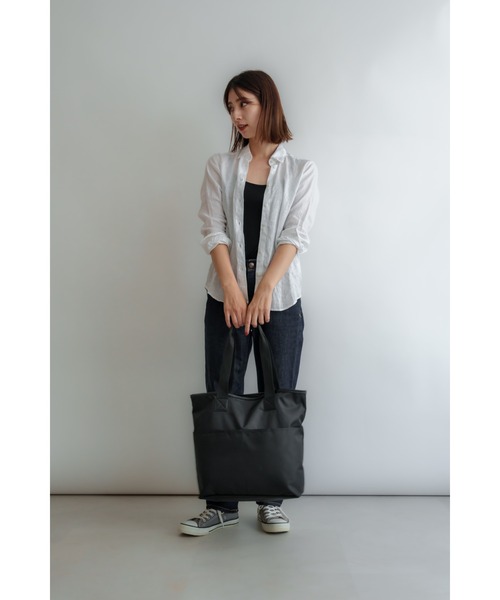 DEVICE+（デバイスプラス）の「DEVICE+ フロントポケット ナイロン トートバッグ 軽量 軽い 通勤（トートバッグ・メンズ・ブラック・FREE）」の22枚目の写真