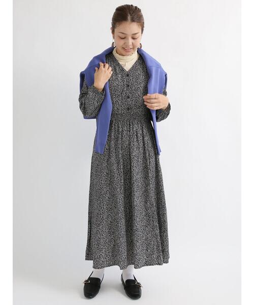 Te chichi TERRASSE(テチチテラス)の「シアータートルメロートップス(Tシャツ/カットソー・レディース・ブラック/レッド/オフホワイト/ブルー・フリ-)」の8枚目の写真