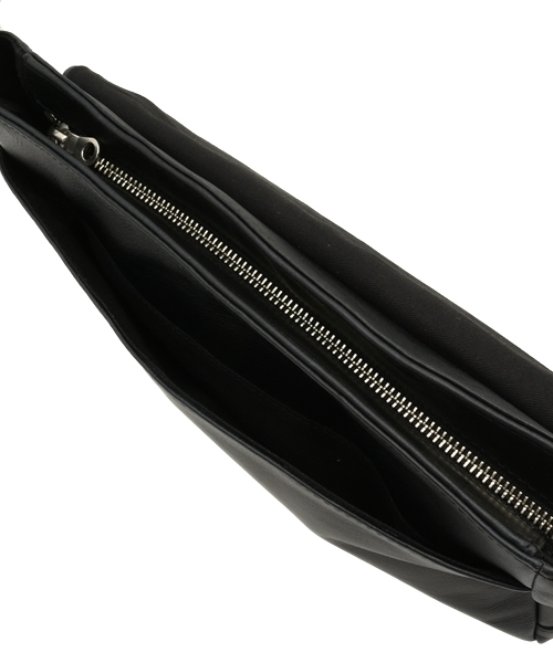 SHIPS（シップス）の「SCO: レザー ショルダーバッグ（ショルダーバッグ・メンズ・ブラック/キャメル/ブラウン・ONE SIZE）」の9枚目の写真