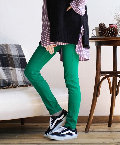 zootie（ズーティー）の「ももきもう 裏起毛パンツ（その他パンツ・レディース・ベージュ/ブラック/ピンク/ブルー/イエロー/グリーン/ライトインディゴブルー/チャコール/インディゴブルー/オリーブ・3L/LL/L/S/M）」の5枚目の写真