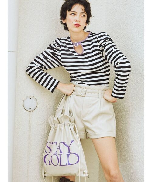 jouetie（ジュエティ）の「ロングスリーブパイピングパワショルテレコトップス（Tシャツ/カットソー・レディース・オフホワイト/ブルー/ブラック/ピンク・MEDIUM）」の21枚目の写真