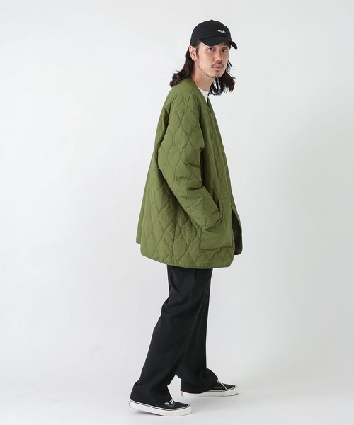 URBAN RESEARCH Sonny Label（アーバンリサーチサニーレーベル）の「キルティングロングジャケット（その他アウター・メンズ・ネイビー/カーキ・MEDIUM/LARGE）」の10枚目の写真