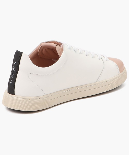 O.T.A(オーティーエー)の「GRAVIERE/グラヴィエール ホワイト ピーチ (UNISEX)(スニーカー・レディース・ホワイト×ライトピンク・36/37/38/39/40/41/42/43)」の7枚目の写真