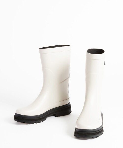 AIGLE(エーグル)の「チャンキーヒール ミッドレインラバーブーツ(レインシューズ・レディース・ブラック/オリーブ/モスグリーン/オフホワイト・37/36/38/39/40)」の2枚目の写真