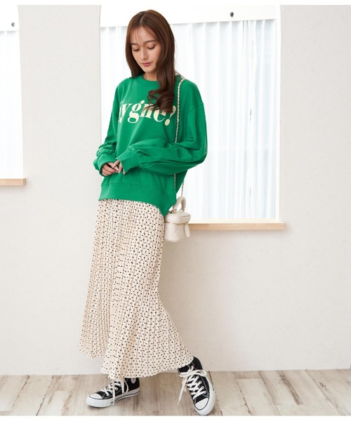CHILLE（チル）の「sygneロゴスウェットプルオーバー（スウェット・レディース・アイボリー/グリーン/ネイビー/ピンク・FREE）」の8枚目の写真