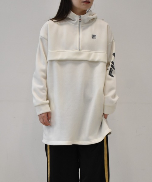 FILA(フィラ)の「<FILA/フィラ>裏起毛アノラックプルオーバー(パーカー・レディース・ブラック/アイボリー・L/LL/M)」の2枚目の写真