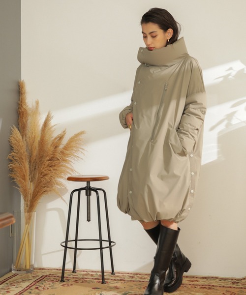 momo⭐️新品タグ付　IENA ライト　ナイロン　フーデッド 38 F/CE. （エフシーイー）の「(F/CE.)<ROSE BUD別注>F/CE×NANGAロング