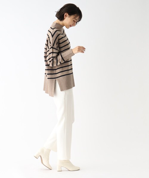 OPAQUE.CLIP（オペークドットクリップ）の「◆ダブルクロスストレッチ シガレットパンツ（その他パンツ・レディース・ブラック/オフホワイト/ブルー/ライトグレー系7/ベージュ系7/ライトオレンジ系1・34/36/38/40/42）」の12枚目の写真