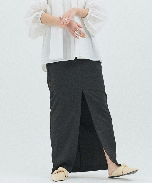 HANNE(アン)の「ローライズフロントスリットロングスカート(スカート・レディース・ブラック/グレー・フリー)」の14枚目の写真