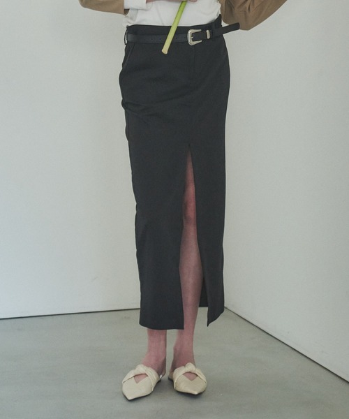 HANNE（アン）の「ローライズフロントスリットロングスカート