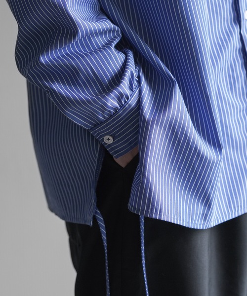 LILL（リル）の「サイドコードストライプシャツ（シャツ/ブラウス