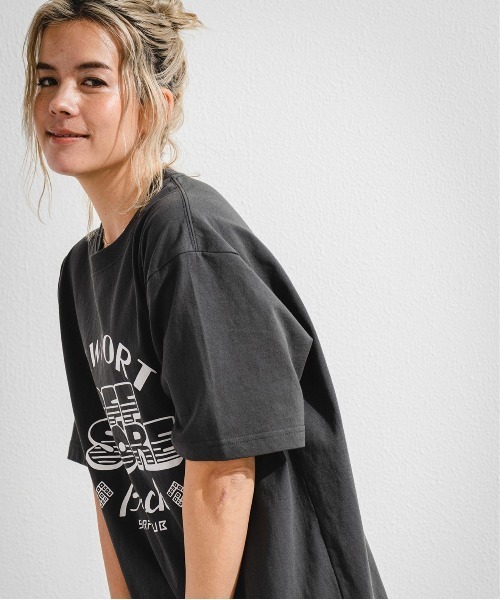 OFFSHORE(オフショア)の「OS HANDWRITING TEE/手書きグラフィック ティーシャツ(Tシャツ/カットソー・メンズ・ホワイト/チャコールグレー・XL/L/M/S)」の8枚目の写真