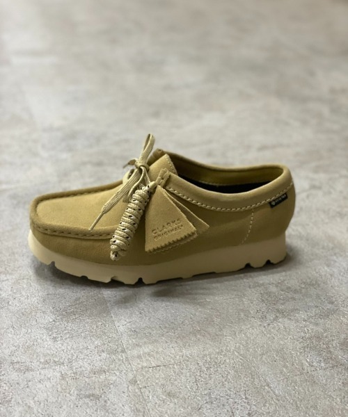 Clarks（クラークス）の「CLARKS/クラークス　Wallabee GTX ワラビー　レディース　ゴアテックス（モカシン/デッキシューズ・レディース・ベージュ・5/5.5/4.5）」の2枚目の写真
