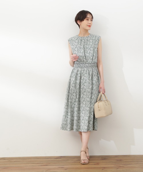 N.（N. Natural Beauty Basic）（エヌエヌナチュラルビューティーベーシック）の「【S Size Line】◆小花柄ウエストシャーリングノースリーブワンピース（ワンピース・レディース・ホワイト系その他/ブラック系その他/グリーン系その他・SMALL/MEDIUM）」の8枚目の写真