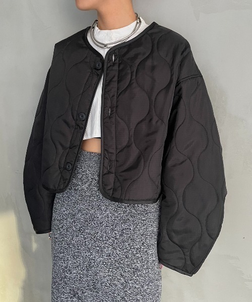 AIC.（エーアイシー）の「キルティングショートジャケット（ノーカラージャケット・レディース・カーキ/ブラック・FREE）」の13枚目の写真