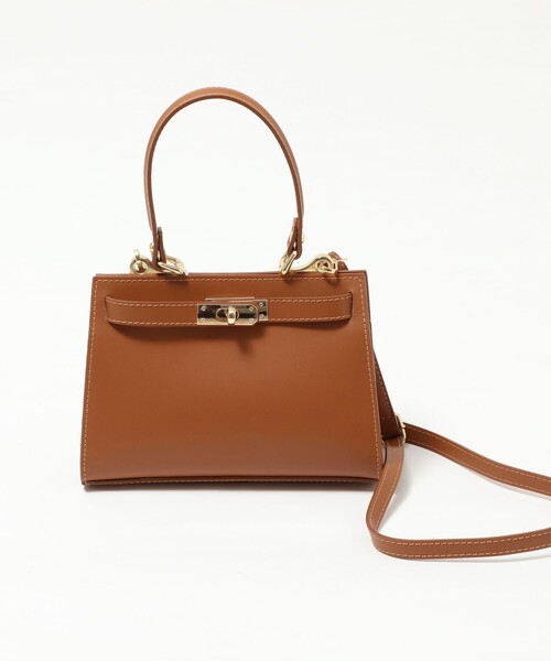 NOLLEY’S（ノーリーズ）の「【AULENTTI/ オーレンティ】2way CLASSIC ショルダーバッグ（ショルダーバッグ・レディース・キャメル/ブラック・FREE）」の15枚目の写真