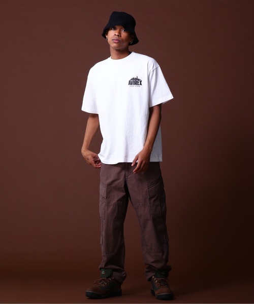 AVIREX(アヴィレックス)の「NEWYORK CITY SCAPE SHORT SLEEVE T-SHIRT / ニューヨークシティ エスケープ Tシャツ / AVIREX / アヴィレックス(Tシャツ/カットソー・メンズ・ブラウン/ホワイト/ブルー/ブラック・2XL/L/M/XL)」の7枚目の写真