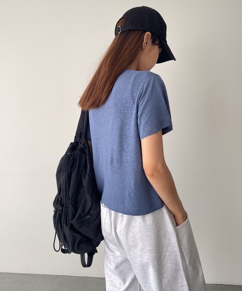 CANAL JEAN(キャナルジーン)の「El mar リネン混スラブ半袖Tシャツ(Tシャツ/カットソー・レディース・ブラック/ブルー/ホワイト・ONE SIZE)」の17枚目の写真