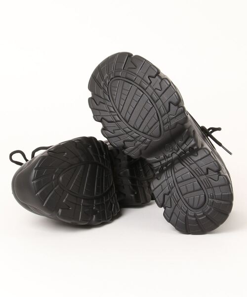 Shoes in Closet（シューズインクローゼット）の「軽量厚底 ボリューム デザインソール  やわらか ミッドカット スニーカー 1929（スニーカー・レディース・ブラック/ホワイト/ベージュ/グレー/ライトベージュ/ダークブラウン/ブラック系その他6/ホワイト×ブラウン・M/XS/S/3L/L/LL）」の20枚目の写真