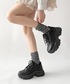 Shoes in Closet（シューズインクローゼット）の「【人気カラー再入荷中】☆かわいく盛れる 軽量 厚底 ボリュームソール  ファスナーつき　ミッドカット スニーカー 1929（スニーカー・S）」