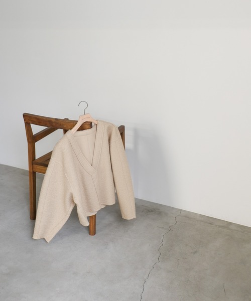 select MOCA（セレクトモカ）の「ブークレーVネックショートカーディガン（カーディガン/ボレロ・レディース・アイボリー/ブラック/スモークピンク/ライトベージュ/チャコール/モカ・FREE/LARGE）」の13枚目の写真