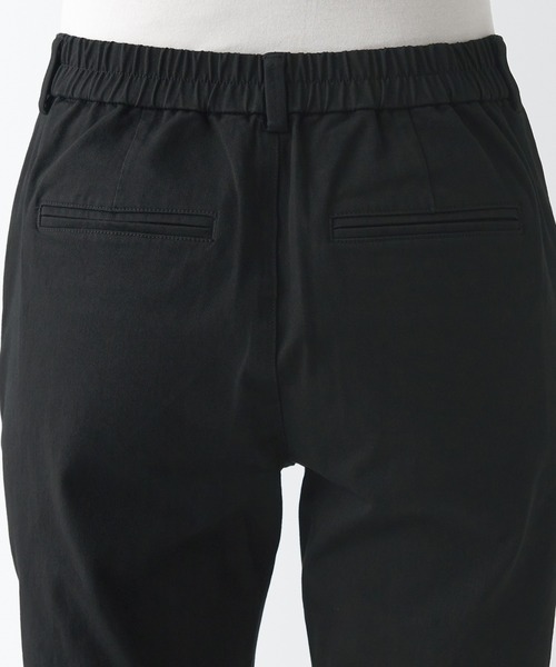 無印良品(ムジルシリョウヒン)の「縦横ストレッチチノスリムテーパードパンツ 股下75(チノパンツ・レディース・ネイビー/ダークグリーン/ブラック/ベージュ・L/XL/M/XS/XXL/S)」の9枚目の写真