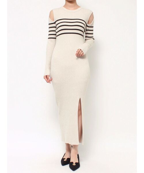 RESEXXY（リゼクシー）の「ショルダーオープンタイトニットワンピース（ワンピース・レディース・ブラック/グレー/ベージュ・MEDIUM/SMALL）」の5枚目の写真