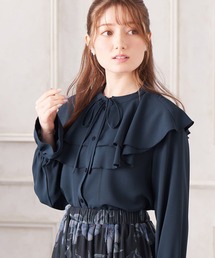 ラッフルカラーデザインブラウス