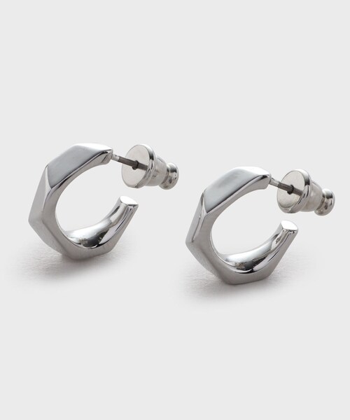TAKEO KIKUCHI(タケオキクチ)の「◆ペンタゴンカットピアス(ピアス(両耳用)・メンズ・ピンクゴールド/シルバー・00)」の3枚目の写真