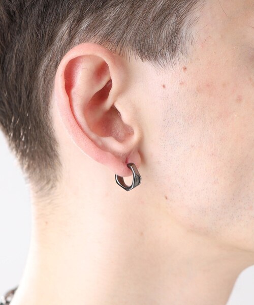 TAKEO KIKUCHI(タケオキクチ)の「◆ペンタゴンカットピアス(ピアス(両耳用)・メンズ・ピンクゴールド/シルバー・00)」の19枚目の写真