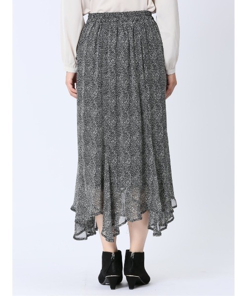 m.f.editorial（エムエフエディトリアル）の「【裏地付き ロング丈 ウエストゴム ウォッシャブル】m.f.エディトリアル レディース シフォン幾何柄 エスカルゴスカート（スカート・レディース・ダークウッド/ブラック・MEDIUM/LARGE）」の18枚目の写真