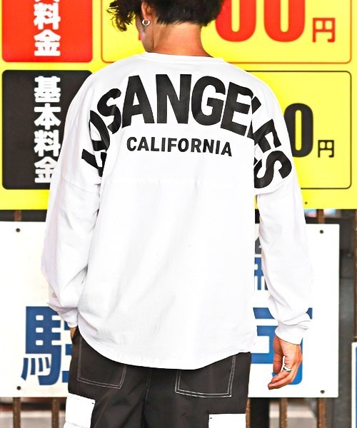 LUXSTYLE(ラグスタイル)の「バックロゴ発泡プリントロンT(Tシャツ/カットソー・メンズ・ブラック×ホワイト/ピンク/ベージュ/ホワイト/ブラック・M/L)」の2枚目の写真