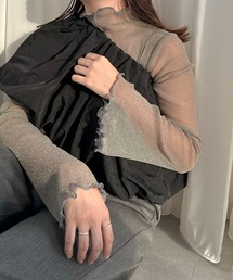 【apres jour clair】フレアスリーブラメシアートップス【ZOZOTOWN限定アイテム】