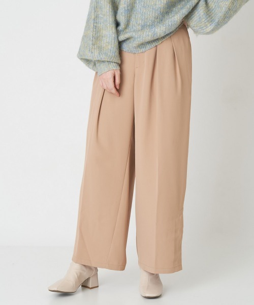 A de a.v.v(アードアー・ヴェ・ヴェ)の「サイド釦開きウエストタックワイドパンツ(その他パンツ・レディース・ピンク/ベージュ/ブラック・36/38)」の2枚目の写真