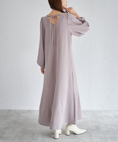 tocco closet（トッコ　クローゼット）の「【ZOZO限定】リボン付きＶネックワンピース（ワンピース・レディース・アイボリー/ブラック/ピンク系その他・M）」の3枚目の写真