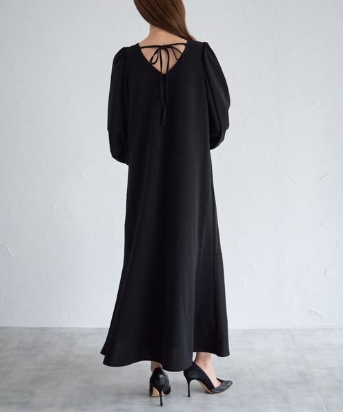 tocco closet（トッコ　クローゼット）の「【ZOZO限定】リボン付きＶネックワンピース（ワンピース・レディース・アイボリー/ブラック/ピンク系その他・M）」の17枚目の写真