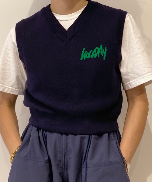 HOLIDAY（ホリデイ）の「JACQUARD KNIT VEST (HOLIDAY) ジャガードニットベスト (ホリデイ)（ベスト・レディース・ピンク/ダークネイビー・ONE SIZE）」の8枚目の写真