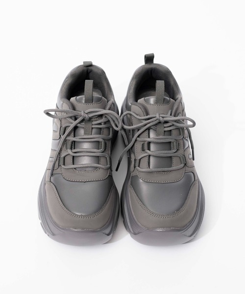 WEGO（ウィゴー）の「WEGO/ボリュームソールラウンドスニーカー（スニーカー・レディース・ブラック/ホワイト/グレー・MEDIUM/LARGE）」の4枚目の写真