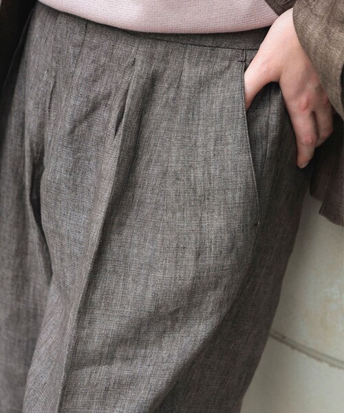 BRILLA per il gusto(ブリッラペルイルグースト)の「BERWICH × Brilla per il gusto / 別注 SCOTCH リネン スラックス(その他パンツ・メンズ・ブラウン・44/46/48/50/42)」の3枚目の写真