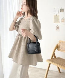 上品に大人可愛い◎ 前後2wayふくれジャガーペプラムブラウス
