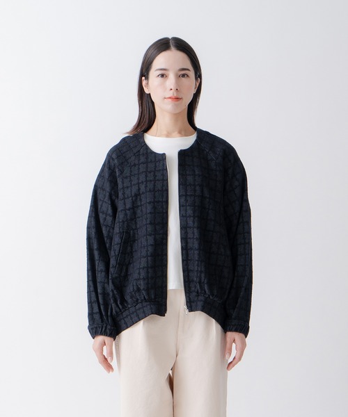 Kelen(ケレン)の「「KELEN/ケレン」ジャカードノーカラージャケット(ノーカラージャケット・レディース・グリーン/ブラック/オフホワイト・M/S)」の3枚目の写真