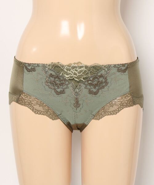 トリンプ　レッドレーベル　ショーツ　TR0089　010 定価3410円　M トリンプ レッドレーベル ショーツ TR0089 010 定価3410円 M Triumph