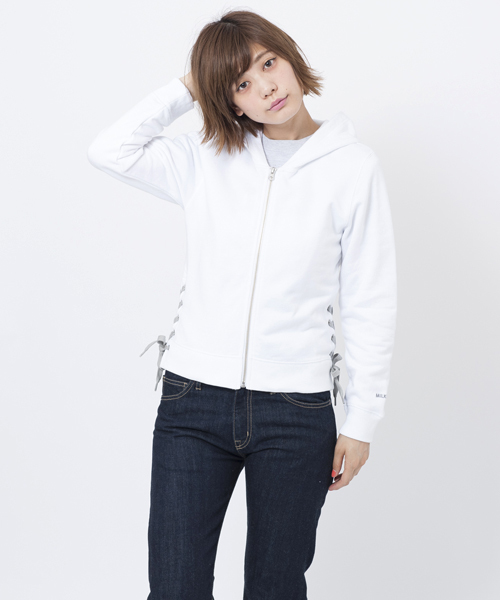 MILKFED.（ミルクフェド）の「LACE UP ZIP HOODIE（レースアップ/ジップ/フード）（スウェット・レディース・ホワイト/ブラック/アッシュ・SMALL/MEDIUM）」の2枚目の写真