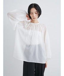 美品 MIESROHE ウォッシャブル パウダータッチギャザーフレアブラウス MIESROHE（ミースロエ）の「washableパウダータッチギャザー