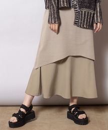レイヤードフレアーヘムニットスカート