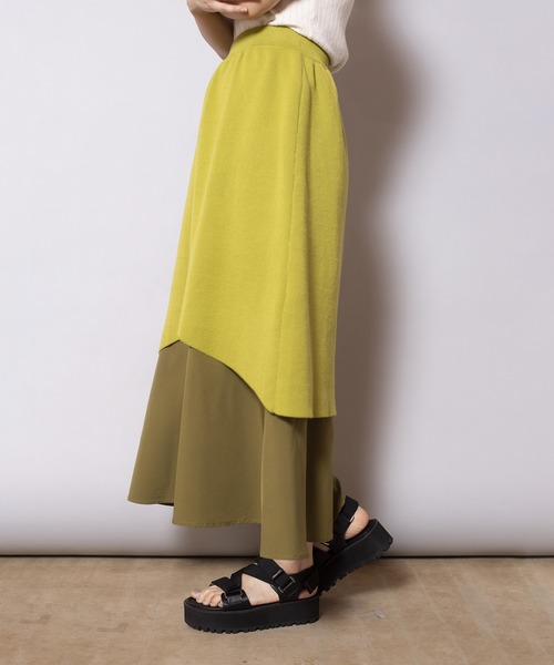 OSMOSIS（オズモーシス）の「レイヤードフレアーヘムニットスカート（スカート・レディース・ベージュ/ブラック/ライトグリーン・ONE SIZE）」の19枚目の写真