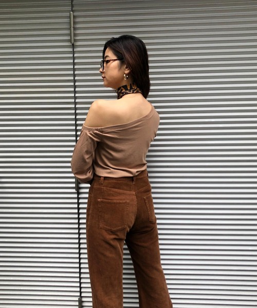 CIEL'AIR（シエルエアー）の「One Shoulder Tops（Tシャツ/カットソー・レディース・ブルー/レッド/ブラウン・FREE）」の15枚目の写真